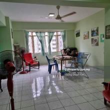 Pool View, Well-Kept 1055sf Unit @ Kelana Puteri Condo, Kelana Jaya