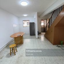Desa Setapak 2.5 Storey House (5min Walking to Lrt Wangsa Maju)