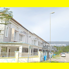 Terrace house for Sale