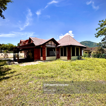 A Corner Single-Storey Bungalow in Tanjung Bungah Hillside.