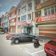 Adjoining Unit ( Intermediate & Corner ) -Freehold -International Lot
