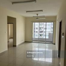 Big Sf , 2 Car Park , Below Market Value , Good Condition