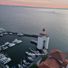 Straits Residences With Fully Furnished And Seaview For Rent