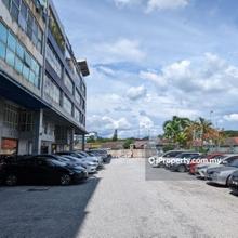 Office enblock building at Bandar Sri damansara for rent