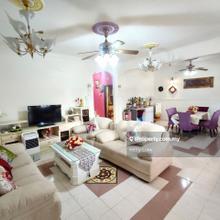 For Sale Taman Far East, End Corner Double Storey House with Garden