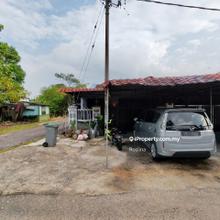 Taman Teratai Skudai Renovated Single Storey Terrace End Lot For Sale