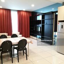 Link to Starling Mall, short drive to MRT station