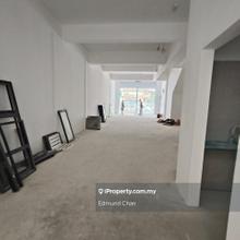 Dataran Puchong Utama, brand new ground floor shop 