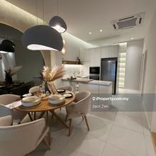 New 3 storey Townhouse