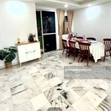 Palm Ville Kinrara Puchong 3 rooms 2 Bath For selling