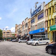Kota Damansara Corner Unit  En Bloc 4 Storey Shop Office For Sale