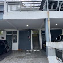 Good big upper floor townhouse Simfoni Perdana Puncak Alam for rent