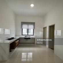 Robin, bandar rimbayu, 2 storey house for rent - Kitchen top 