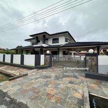 Arang Road Detached House 