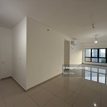 Brand new d erica 4 bedroom actual unit with partly furnish