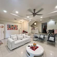 Ready to Move In Renovated & Extended 2 Storey Superlink House