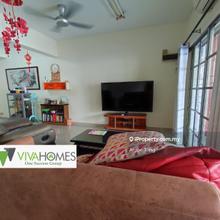 Well renovated freehold 2 Storey Intermediate House Kota Kemuning 