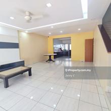 Freehold 2.5 Storey Taman Bukt Serdang, Move in condition