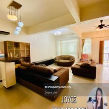 Villa Bukit Dumbar 3 Storey townhouse for rent