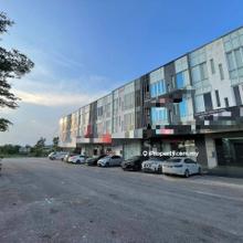 Jalan kota 2 @ Kota Puteri 3 storey shoplot