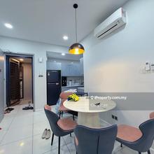 Unit comes with fridge and washing machine, super good unit condition!