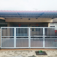 Fully Renovated & Facing Playground