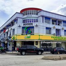 3-Storey Shop Corner Shop Walking distance to LRT station