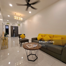 Renovated freehold terrace house for sale in ujong pasir town area