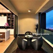 Ready move in , hilltop surround by forest reserve 