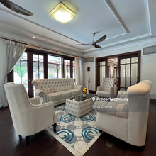 Beautiful Bungalow overlooking KLCC view 