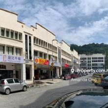 Three Storey Shoplot @ Jalan pju 8, damansara perdana, pj for sale