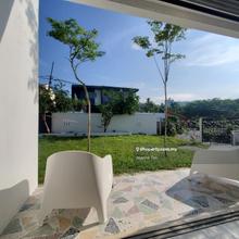 Ukay Heights, Ampang Bungalow For Rent