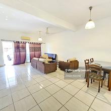 Near LRT Station, Renovated, Guarded Gated, Near IOI Mall, Near Lotus