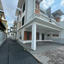 Taman Desa Tebrau 3-Storey Semi-D Unblock View House for Sale