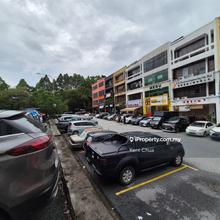 Limited 3sty shop within popular location