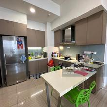 Live in Luxury, Modern Comfort & Prime Location @ Twin Arks Bkt Jalil!