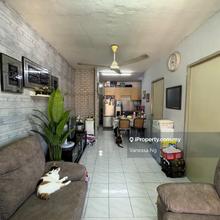 Lestari Apartment, Damansara Damai