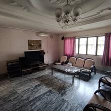Double Storey / 2 Storey Bungalow for Rent
