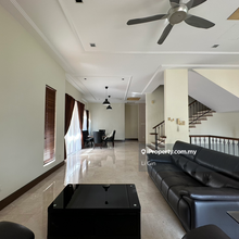 Gated Guarded 3 storey Semi-D in Seputeh , Near to Mid Valley