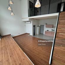 Limited duplex unit with nice facing