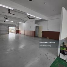 Bestari Indah ground floor shop for rent