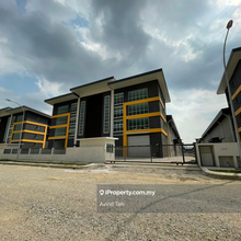 Semi-D factory for Sale