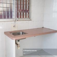 Corner, high floor with view, apt pinang emas, have kitchen cabinet