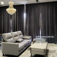 Secoya Residences, Pantai