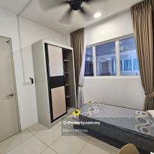 New available room for rent