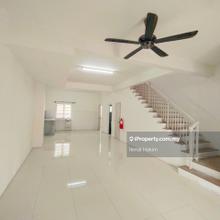 Harga Termurah Double Storey House Casa Green Cybersouth For Sale