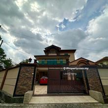 Freehold 7.9ksqft fully renovated big 3 storey bungalow