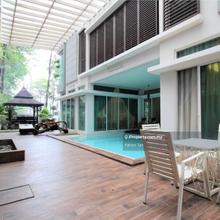 3 Storey Super Semi-D, With Lift, Big Pool