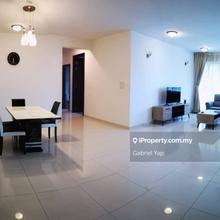 Good Value Corner Unit with Open Views; Accessible to Mkis & Amenities