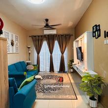 Good unit with 2 parking